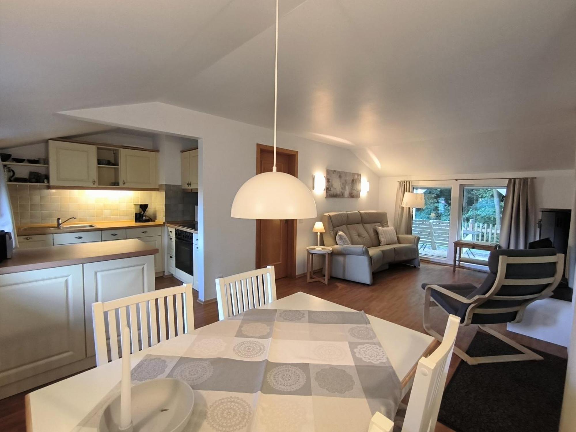 Ferienhaus Paulsen - Gemuetliches Haeuschen Mit Vollstaendig Eingezaeuntem Garten Und Kamin Silberstedt Luaran gambar
